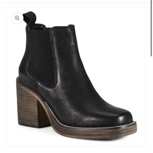 Diba True Sereeta Booties